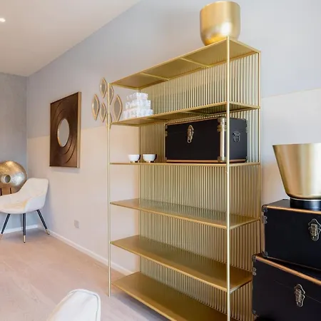 Serendipity Apartment *